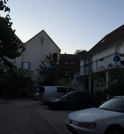 Apartment Dans Uns Corps De Ferme Follainville-Dennemont
